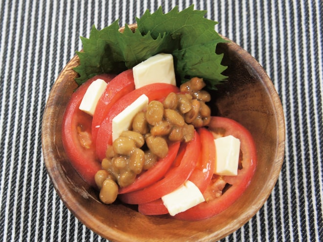 冷やしトマトチーズ納豆